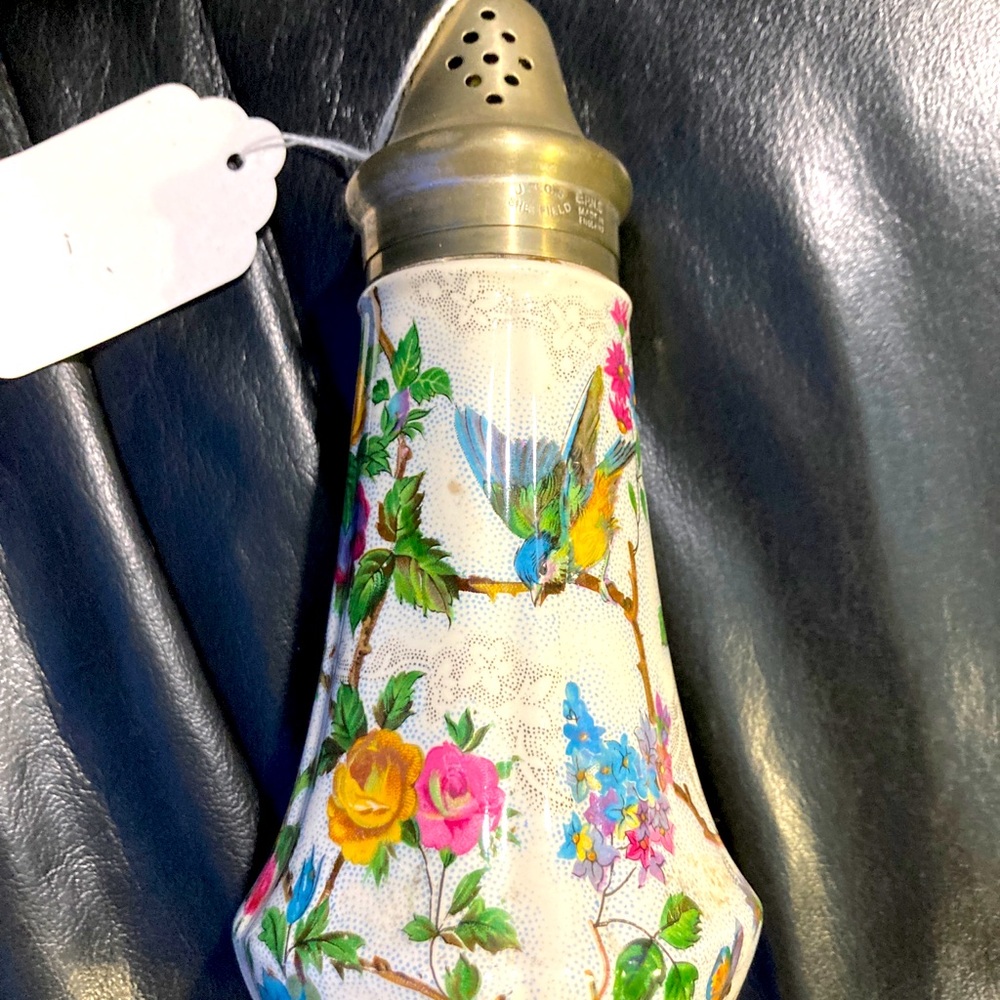 Chintz Sugar Shaker Art Deco 1937